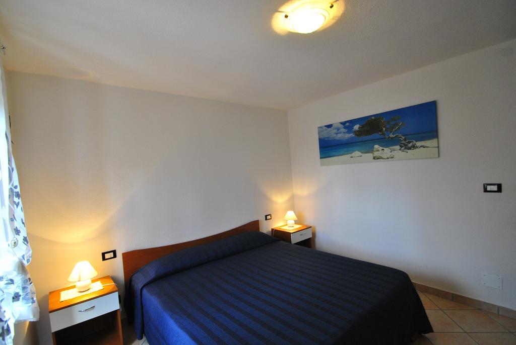 Casa Vacanze L'Agrifoglio Bed & Breakfast Magliolo ห้อง รูปภาพ