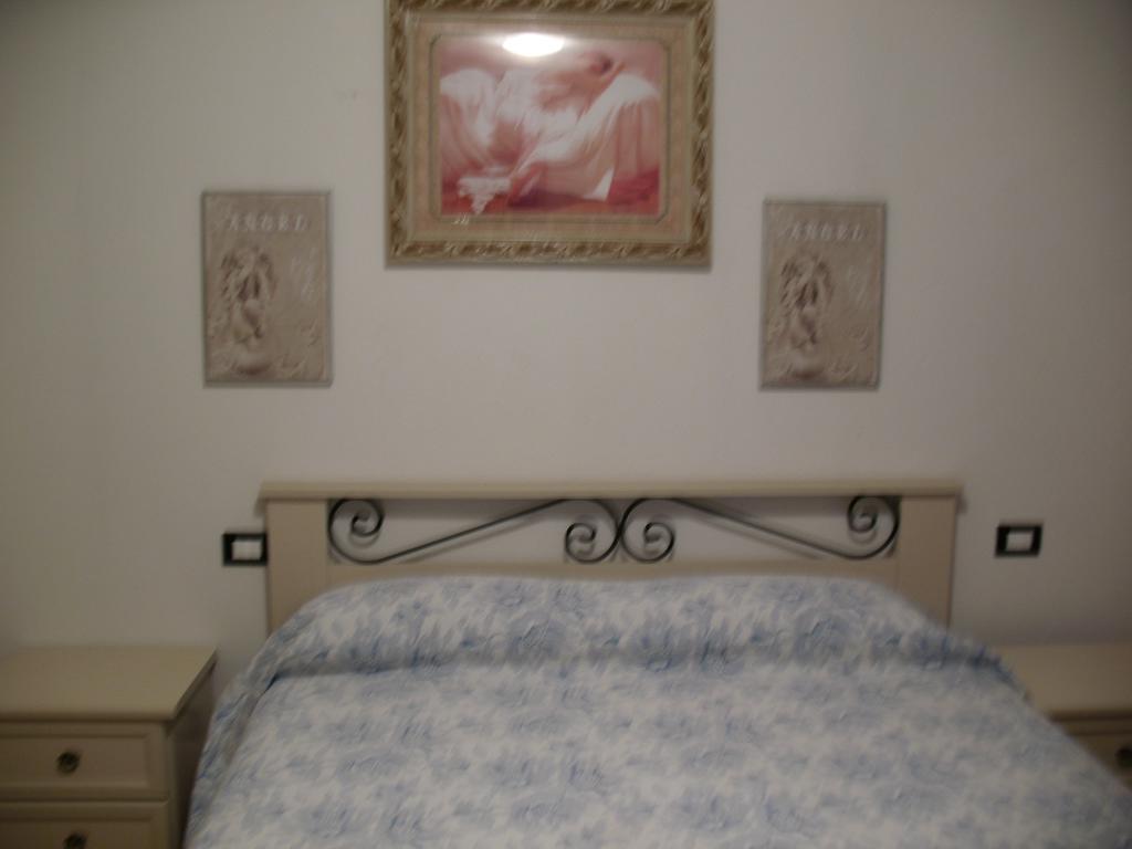Casa Vacanze L'Agrifoglio Bed & Breakfast Magliolo ภายนอก รูปภาพ
