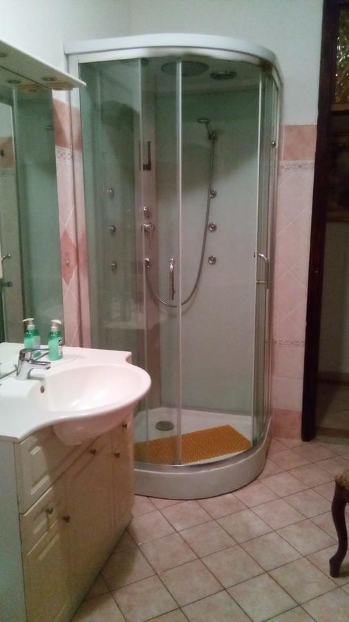 Casa Vacanze L'Agrifoglio Bed & Breakfast Magliolo ภายนอก รูปภาพ